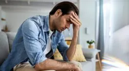 ¿Y si no es solo estrés? Cinco señales de ansiedad que los hombres siempre ingoran